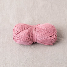 Load image into Gallery viewer, 100% cotton yarn Dusky Pink