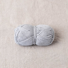 Load image into Gallery viewer, 100% cotton yarn Light Grey