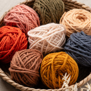 100% wool rug yarn (50g) - bundle of 8