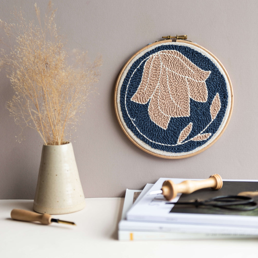 Autumnal beginner punch needle kit